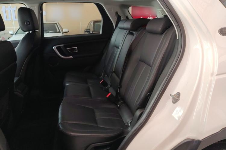 Used Land Rover Discovery Sport 2017 2.0T HSE Left Rear Seat