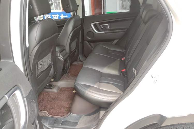 Used Land Rover Discovery Sport 2017 2.0T SE Left Rear Seat