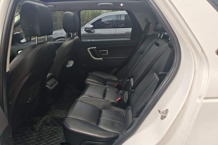 Used Land Rover Discovery Sport 2017 2.0T HSE Left Rear Seat