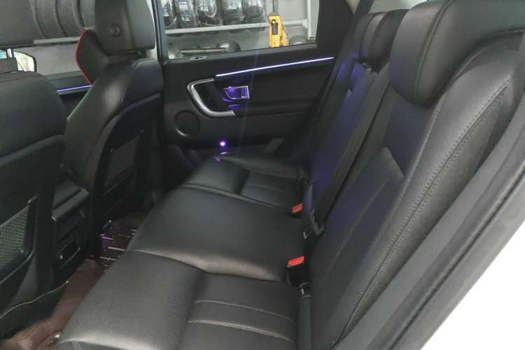 Used Land Rover Discovery Sport 2017 2.0T SE Left Rear Seat