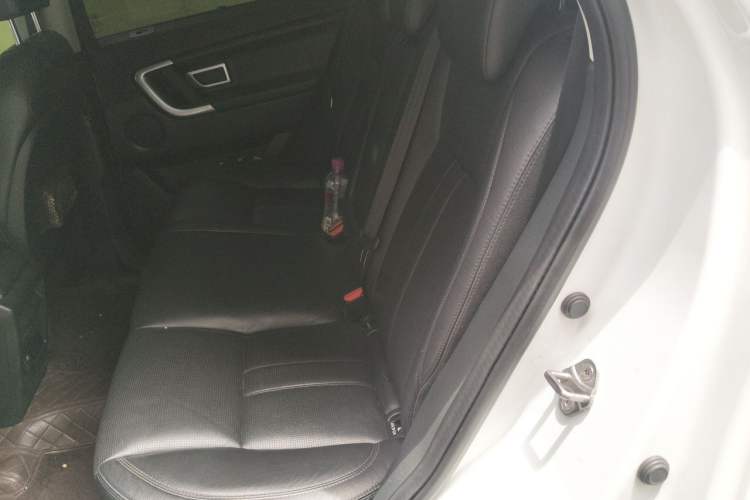 Used Land Rover Discovery Sport 2017 2.0T SE Left Rear Seat