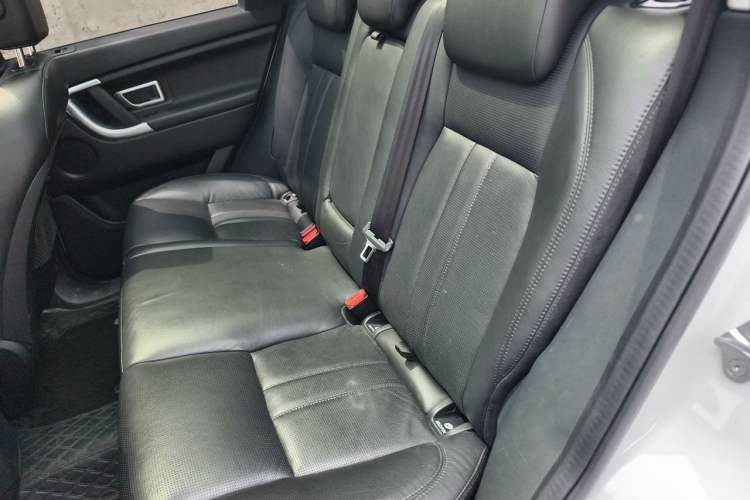 Used Land Rover Discovery Sport 2017 2.0T SE Left Rear Seat