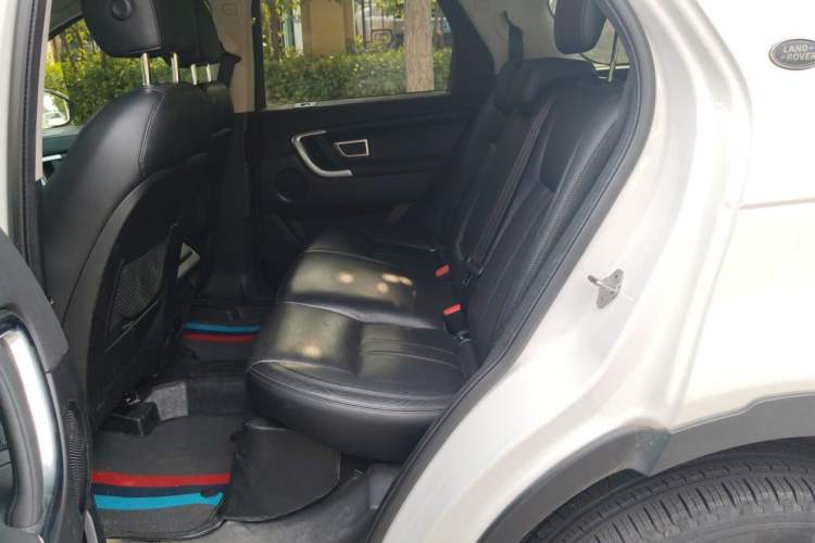 Used Land Rover Discovery Sport 2017 2.0T SE Left Rear Seat