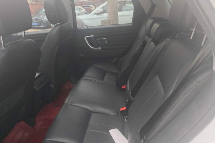 Used Land Rover Discovery Sport 2017 2.0T SE Left Rear Seat