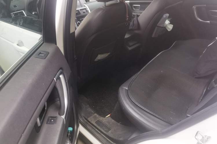 Used Land Rover Discovery Sport 2017 2.0T SE Left Rear Seat