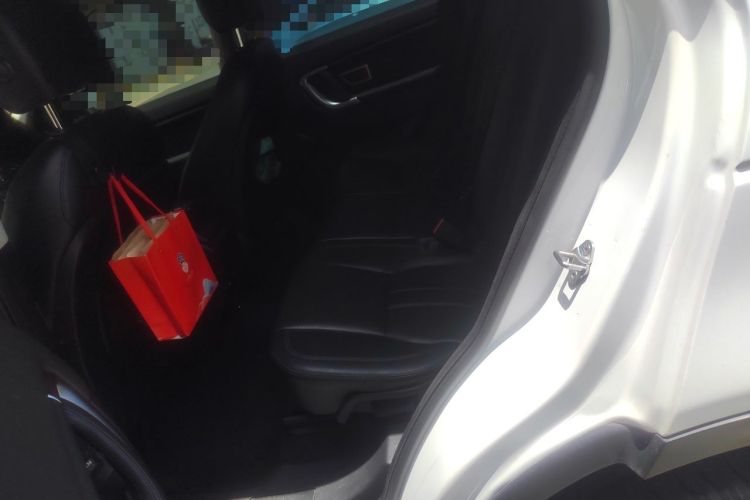 Used Land Rover Discovery Sport 2017 2.0T HSE Left Rear Seat