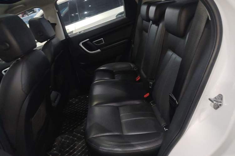 Used Land Rover Discovery Sport 2017 2.0T SE Left Rear Seat