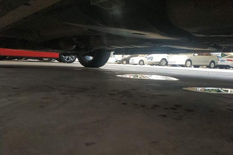 Used Land Rover Discovery Sport 2017 2.0T HSE Left Side Sill