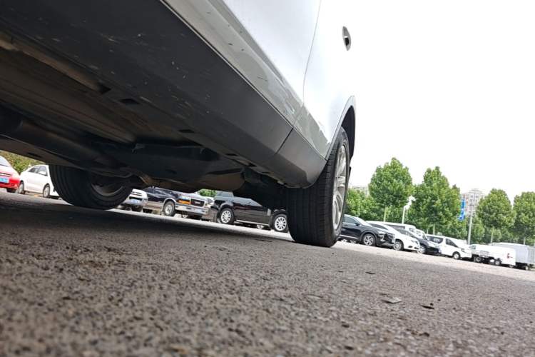 Used Land Rover Discovery Sport 2017 2.0T SE Left Side Sill