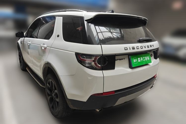 Used Land Rover Discovery Sport 2017 2.0T HSE Rear Left 45 Deg