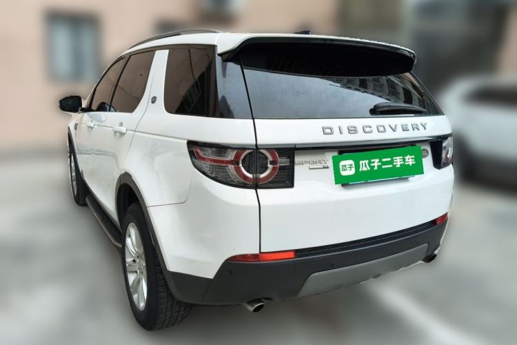Used Land Rover Discovery Sport 2017 2.0T SE Rear Left 45 Deg