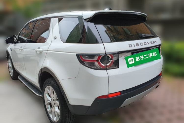 Used Land Rover Discovery Sport 2017 2.0T HSE LUXURY Rear Left 45 Deg