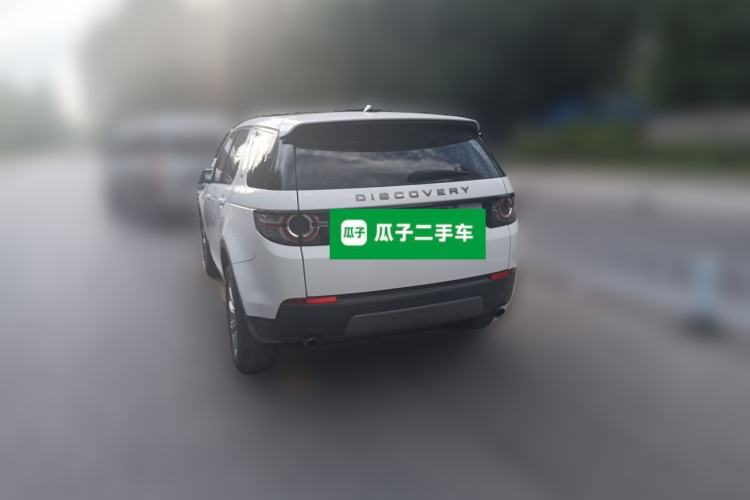 Used Land Rover Discovery Sport 2017 2.0T SE Rear Left 45 Deg