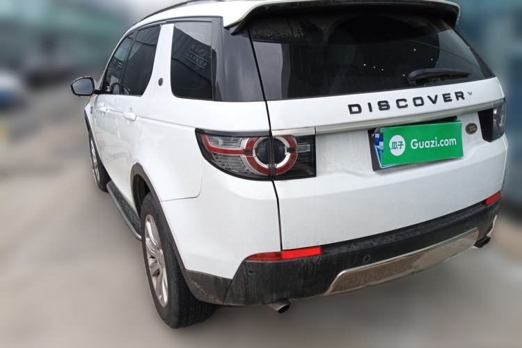 Used Land Rover Discovery Sport 2017 2.0T SE Rear Left 45 Deg