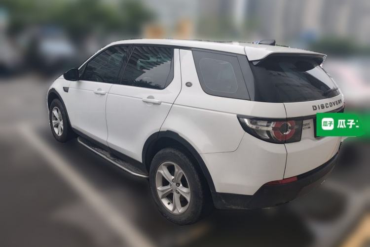 Used Land Rover Discovery Sport 2017 2.0T PURE Rear Left 45 Deg