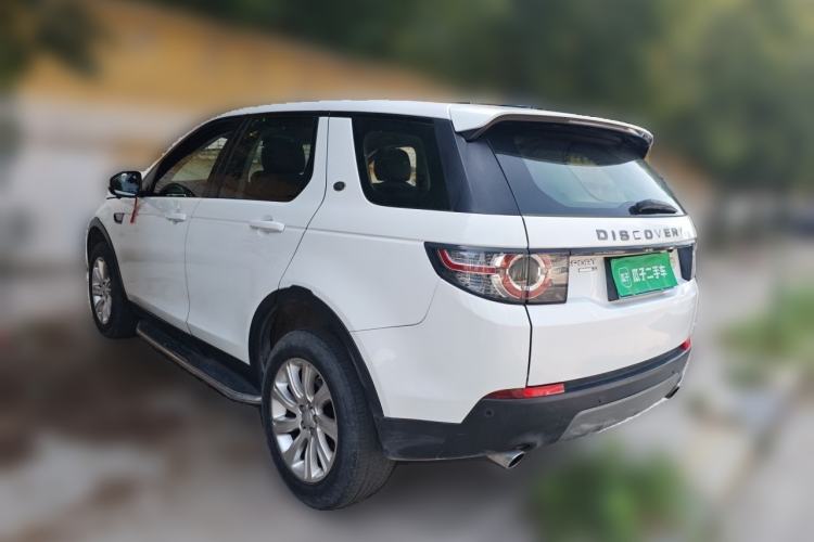 Used Land Rover Discovery Sport 2017 2.0T SE Rear Left 45 Deg
