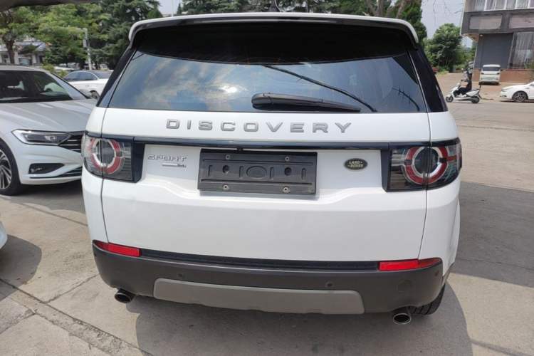 Used Land Rover Discovery Sport 2017 2.0T SE Rear