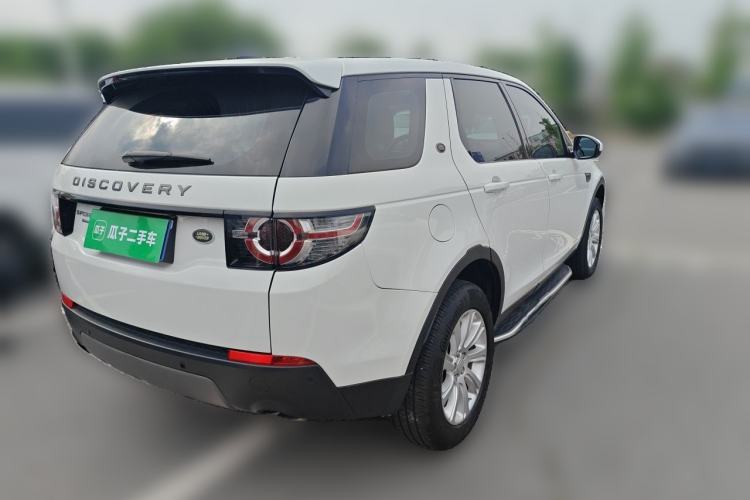 Used Land Rover Discovery Sport 2017 2.0T SE Rear Right 45 Deg