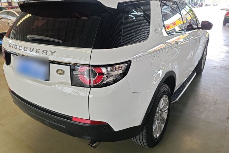Used Land Rover Discovery Sport 2017 2.0T PURE Rear Right 45 Deg