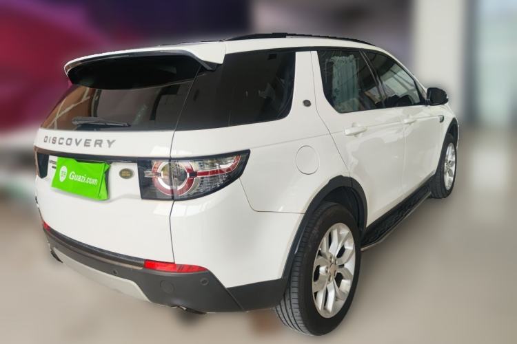Used Land Rover Discovery Sport 2017 2.0T HSE Rear Right 45 Deg