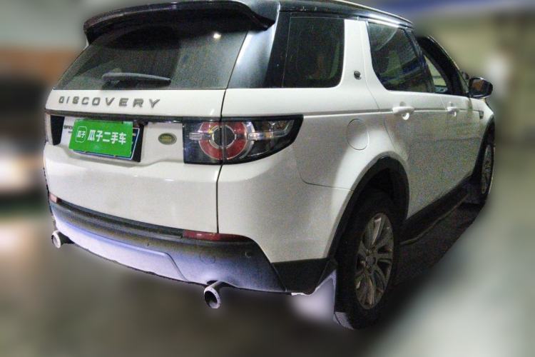 Used Land Rover Discovery Sport 2017 2.0T PURE Rear Right 45 Deg