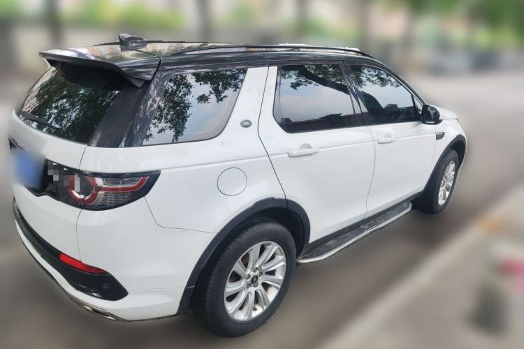 Used Land Rover Discovery Sport 2017 2.0T HSE Rear Right 45 Deg