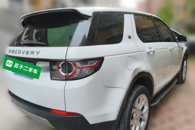 Used Land Rover Discovery Sport 2017 2.0T HSE LUXURY Rear Right 45 Deg