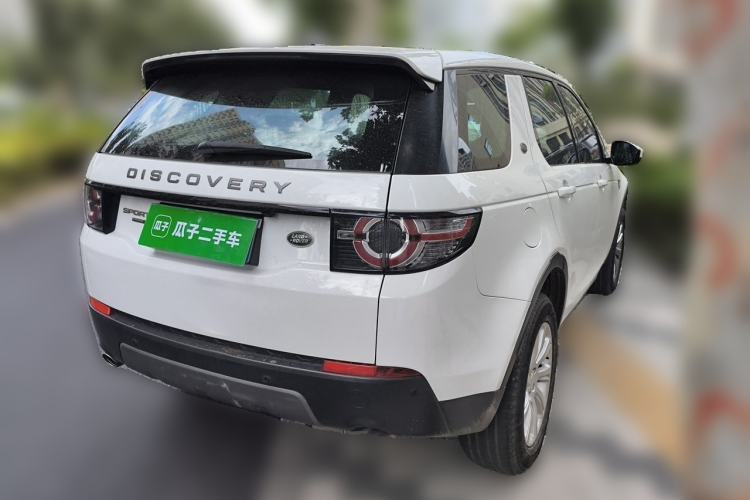 Used Land Rover Discovery Sport 2017 2.0T SE Rear Right 45 Deg