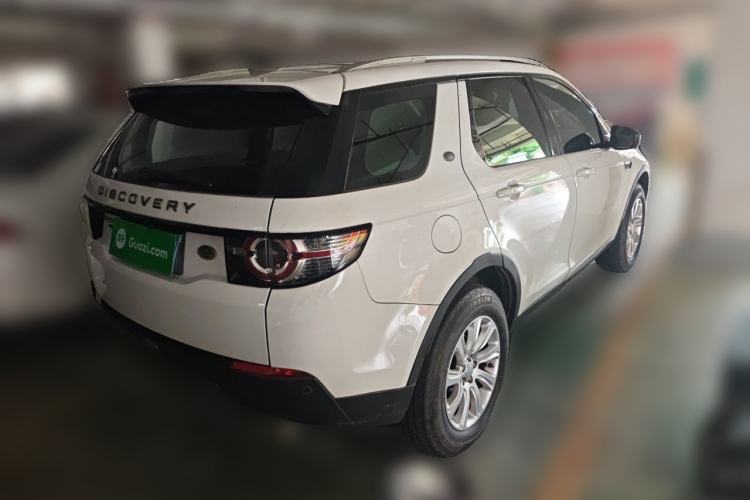 Used Land Rover Discovery Sport 2017 2.0T SE Rear Right 45 Deg