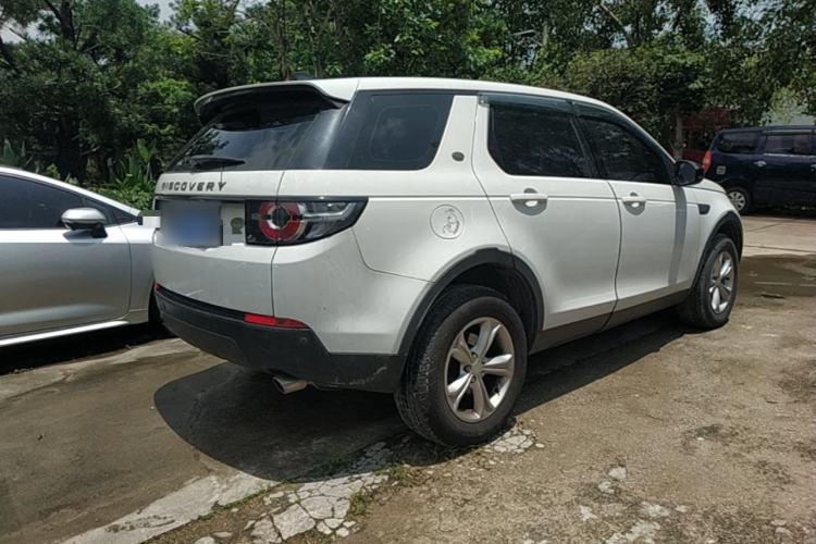Used Land Rover Discovery Sport 2017 2.0T PURE Rear Right 45 Deg