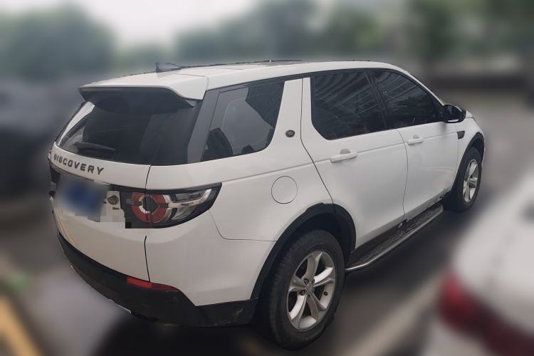 Used Land Rover Discovery Sport 2017 2.0T PURE Rear Right 45 Deg
