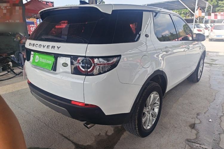 Used Land Rover Discovery Sport 2017 2.0T SE Rear Right 45 Deg