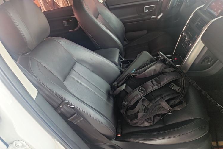Used Land Rover Discovery Sport 2017 2.0T SE Right Front Seat