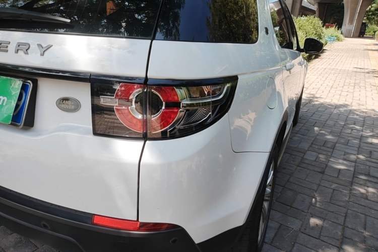 Used Land Rover Discovery Sport 2017 2.0T PURE Right Rear Taillight
