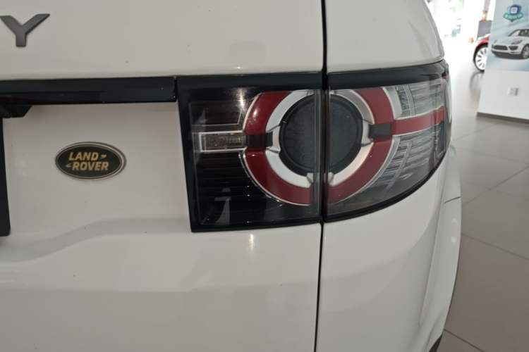 Used Land Rover Discovery Sport 2017 2.0T HSE Right Rear Taillight