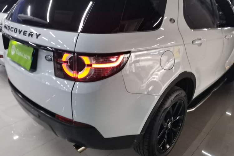 Used Land Rover Discovery Sport 2017 2.0T Cool Black Limited Edition Right Rear Taillight