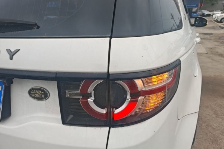 Used Land Rover Discovery Sport 2017 2.0T SE Right Rear Taillight