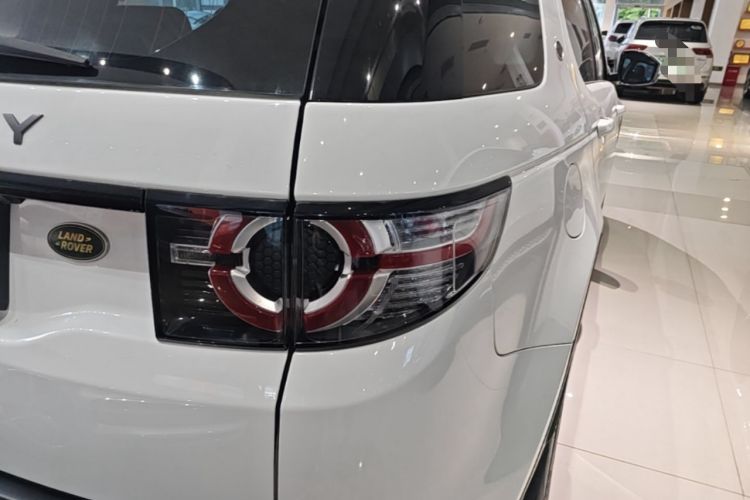 Used Land Rover Discovery Sport 2017 2.0T HSE Right Rear Taillight