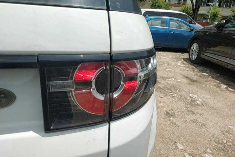 Used Land Rover Discovery Sport 2017 2.0T PURE Right Rear Taillight