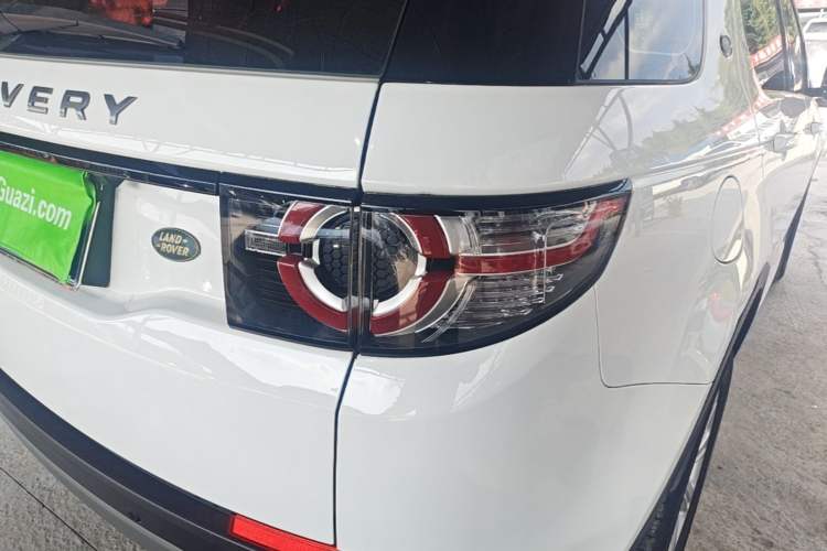 Used Land Rover Discovery Sport 2017 2.0T SE Right Rear Taillight