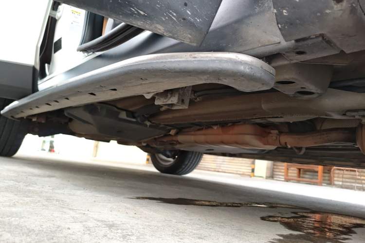 Used Land Rover Discovery Sport 2017 2.0T HSE Right Side Sill