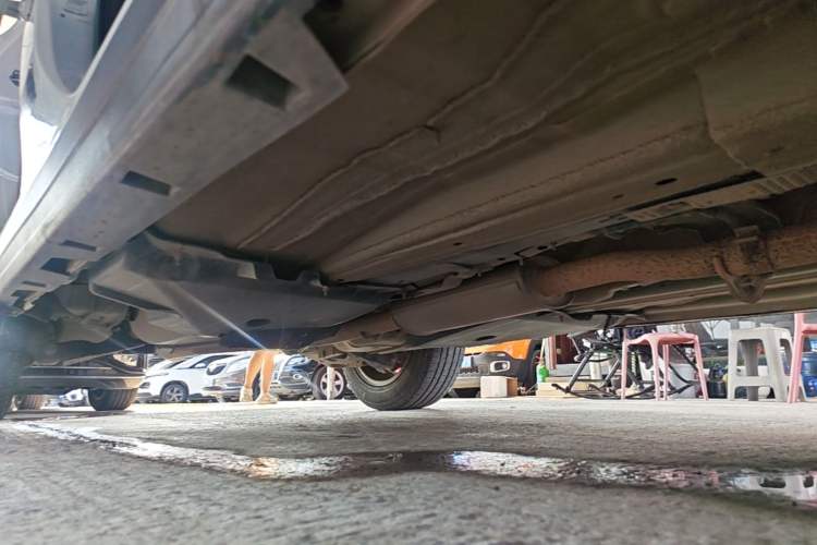 Used Land Rover Discovery Sport 2017 2.0T SE Right Side Sill