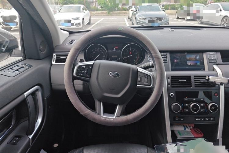 Used Land Rover Discovery Sport 2017 2.0T SE Steering Wheel