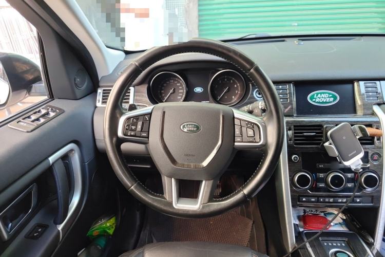 Used Land Rover Discovery Sport 2017 2.0T SE Steering Wheel