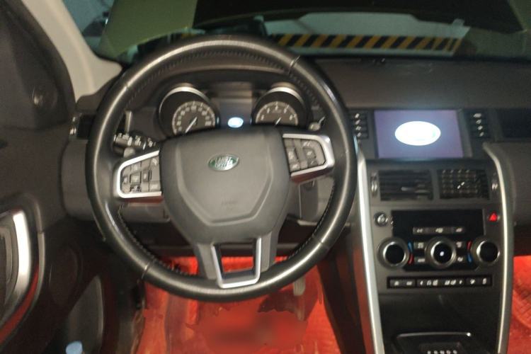 Used Land Rover Discovery Sport 2017 2.0T SE Steering Wheel