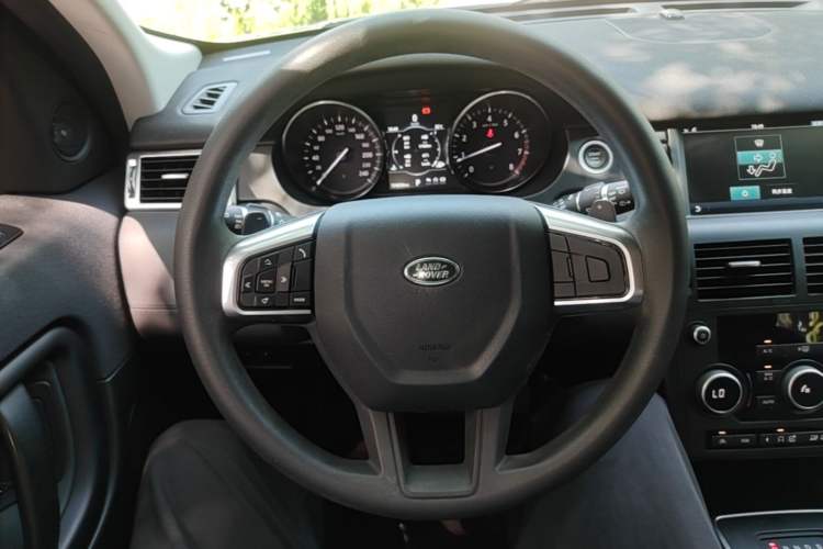 Used Land Rover Discovery Sport 2017 2.0T PURE Steering Wheel