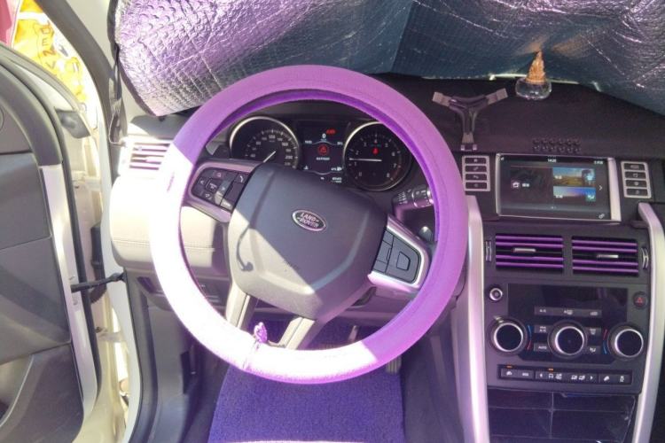 Used Land Rover Discovery Sport 2017 2.0T PURE Steering Wheel