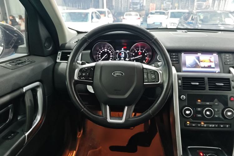 Used Land Rover Discovery Sport 2017 2.0T SE Steering Wheel