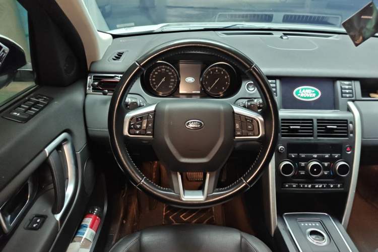 Used Land Rover Discovery Sport 2017 2.0T HSE Steering Wheel