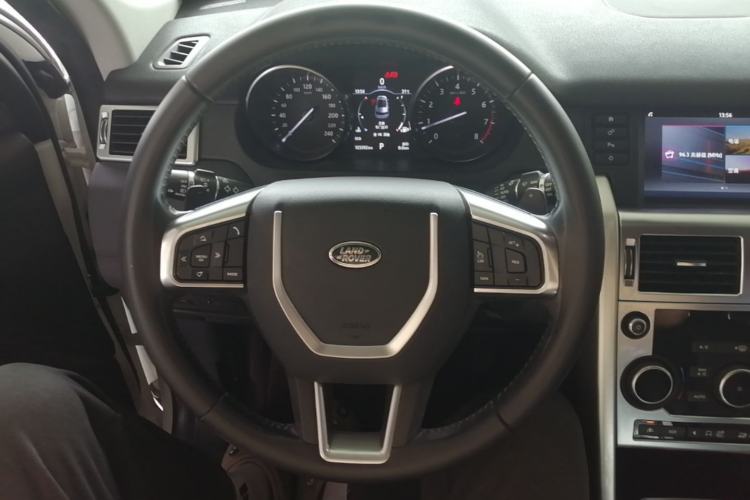 Used Land Rover Discovery Sport 2017 2.0T SE Steering Wheel